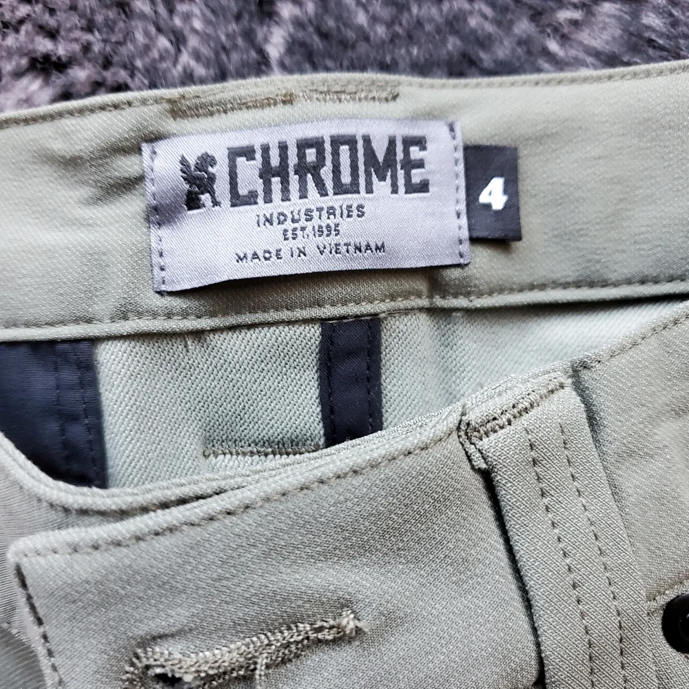 Chrome Industries Anza‎ cycle short